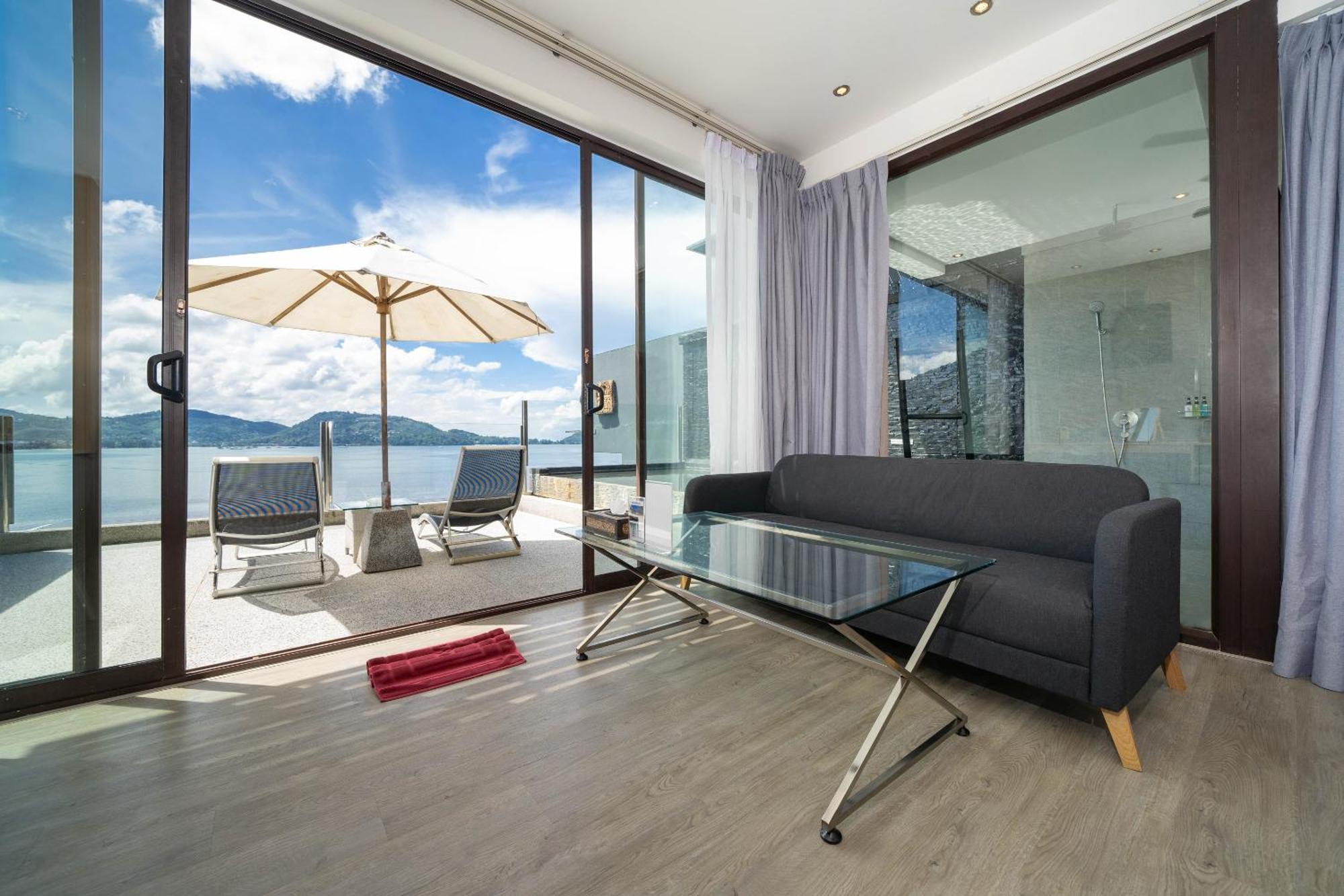 Indochine Resort&Villas - SHA Extra Plus Patong Exterior foto A room with a view of the sea